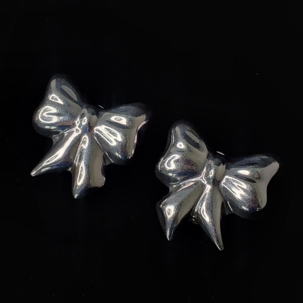 Vintage Taxco Sterling Silver Clip On Bow Earrings - Picture 2 of 4